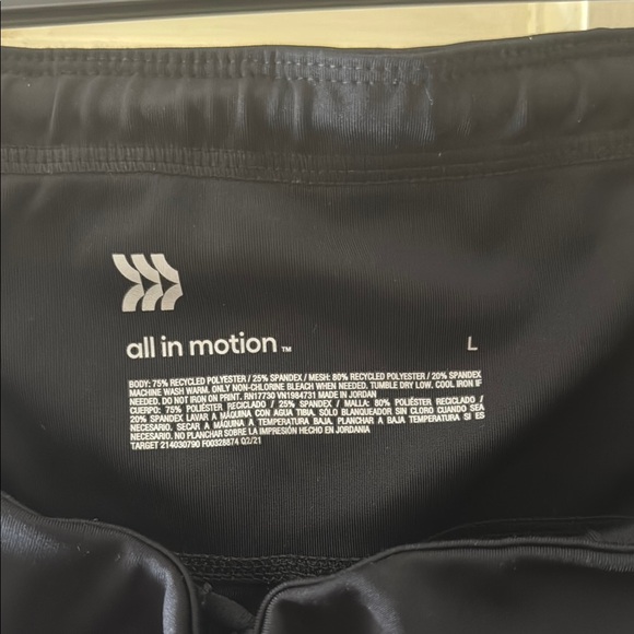 All in Motion Black Leggings Comfortable Athletic Wear - Picture 2 of 9